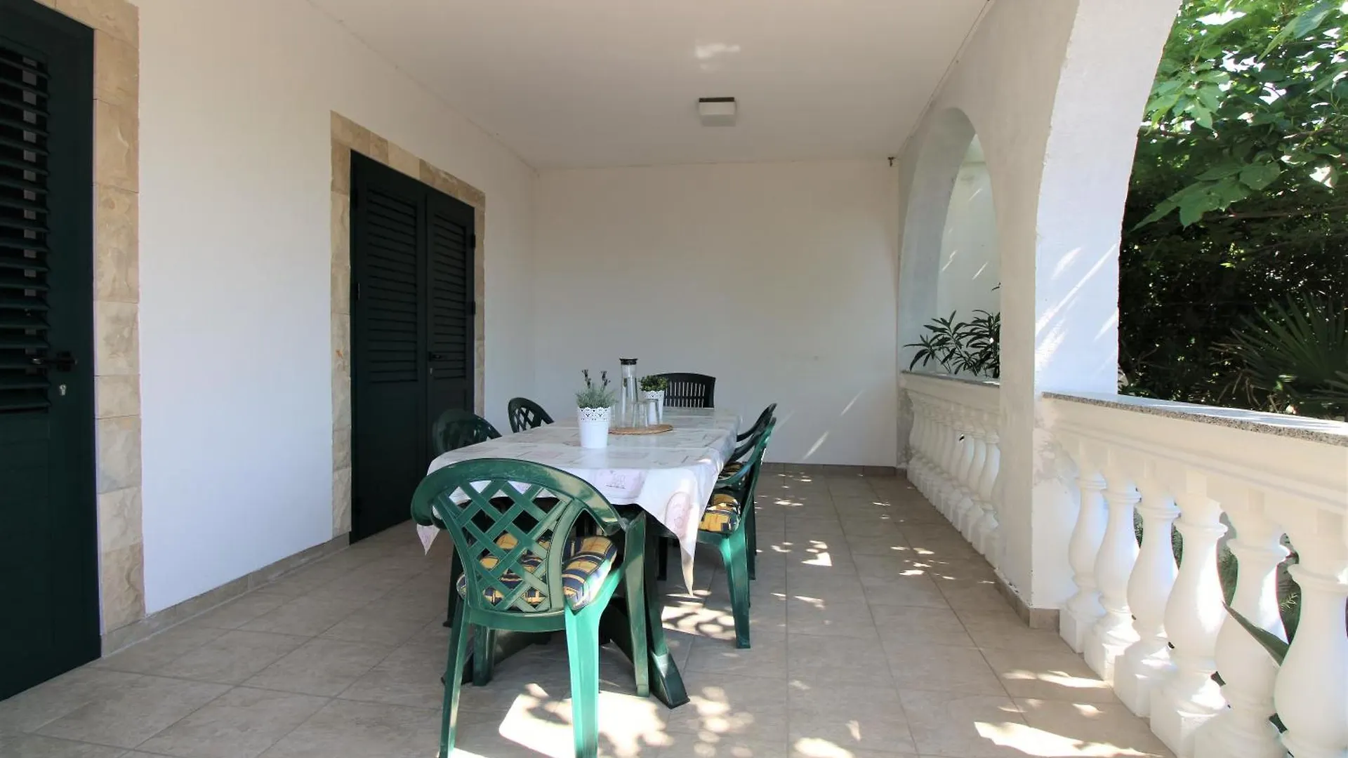 Apartments Frideric Pag Town